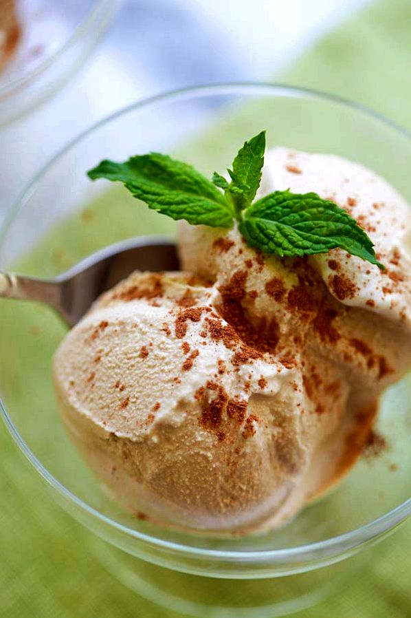 Coffee Ice Cream - the creamiest and richest coffee ice cream recipe. Super easy and yields amazing and fragrant homemade ice cream  rasamalaysia.com
